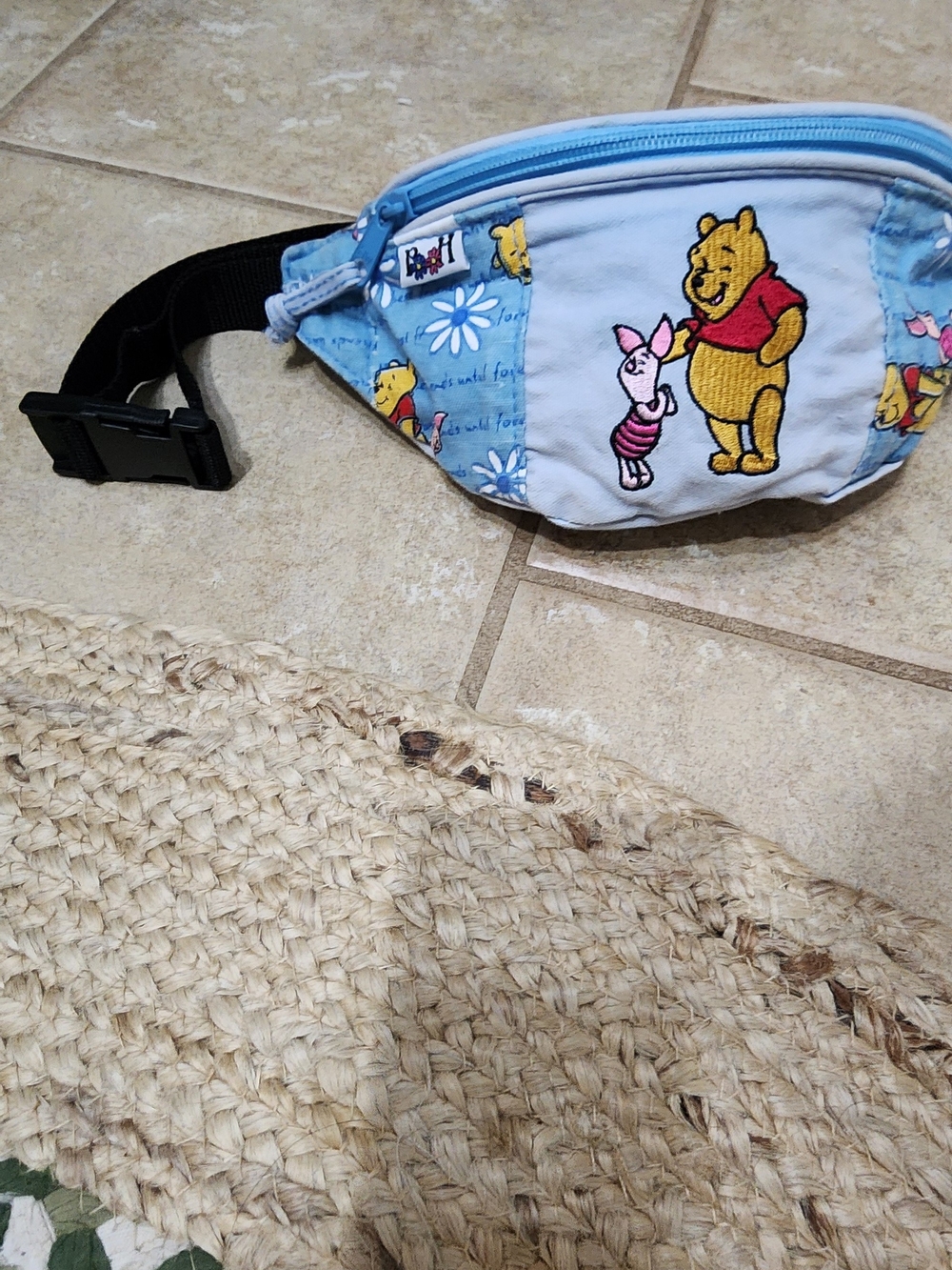 ​Vintage 90s Disney Winnie The Pooh Piglet Fanny Pack Daisy Floral Waist‎ Bag